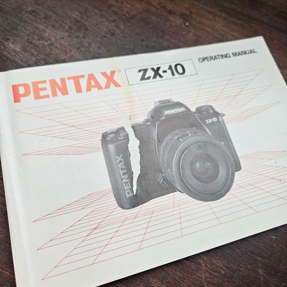 VINTAGE Pentax ZX-10 Black SLR Camera - Picture 7 of 7